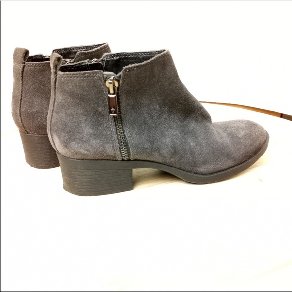 Kenneth Cole New York Suede Dara Booties 7 - Picture 4 of 9